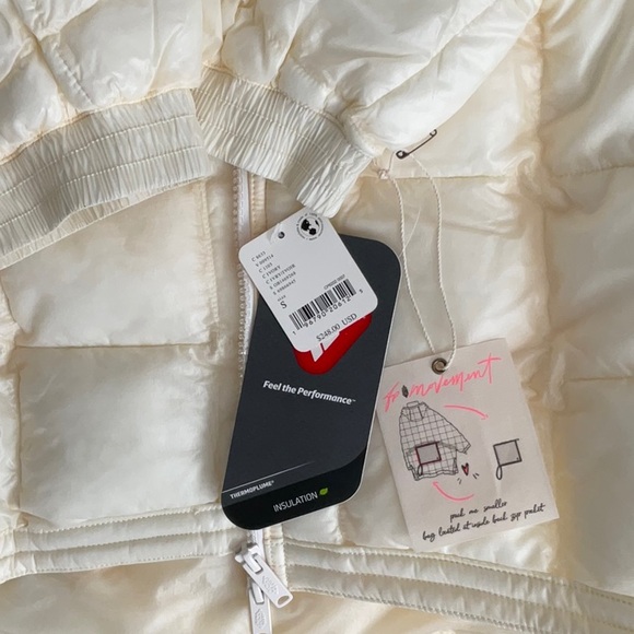 PATRICIA PACKABLE PONCHO PUFFER JACKET - IVORY - Small - NWT - Picture 3 of 7